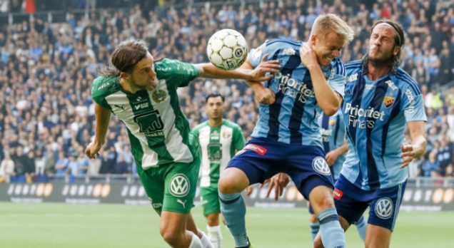 Han armbågade mig i ansiktet